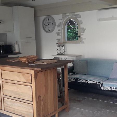 Logement Independant Au Calme Proche Toutes Commodites Et Transports Le Cannet Ngoại thất bức ảnh